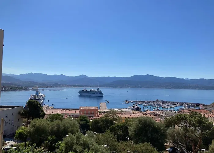Appartement 2 Chambres Centre Ville D Ajaccio Avec Magnifique Vue Mer